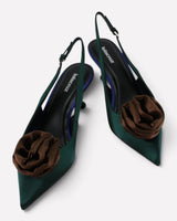 Lola Cruz Slingpumps