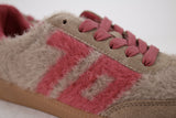 Back 70 Sneaker