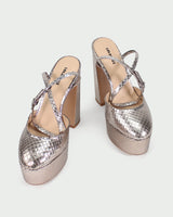 Lola Cruz Pumps
