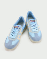 Back 70 Sneaker