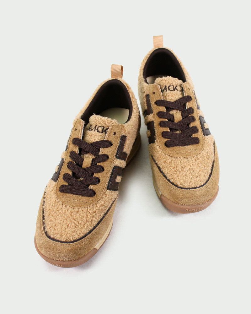Back 70 Sneaker