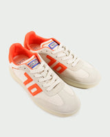 Back 70 Sneaker