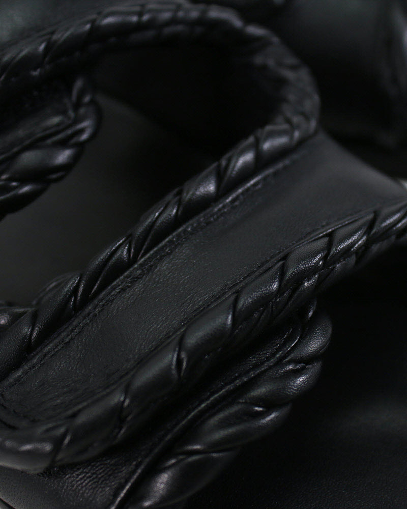 Elena Iachi Pantoletten