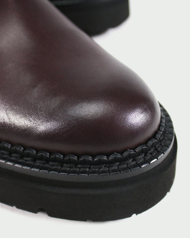 Kennel und Schmenger Chelsea