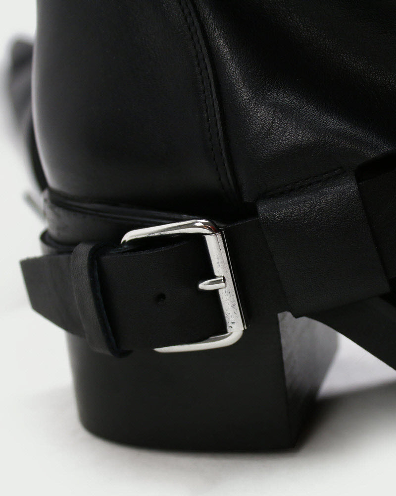 Elena Iachi Stiefel Absatz